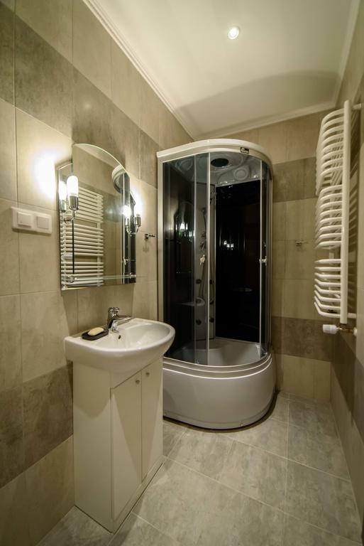 Apartamenty Walowa 4 ทาร์นูฟ ภายนอก รูปภาพ