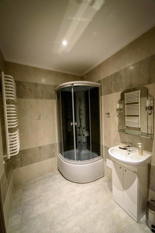 Apartamenty Walowa 4 ทาร์นูฟ ภายนอก รูปภาพ