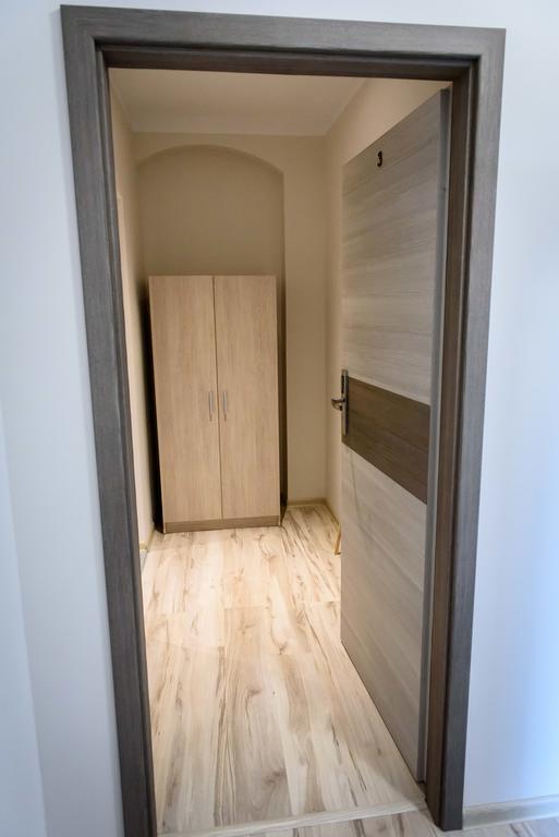 Apartamenty Walowa 4 ทาร์นูฟ ภายนอก รูปภาพ